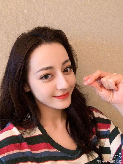 女生自拍的杀伤力娱乐吃瓜